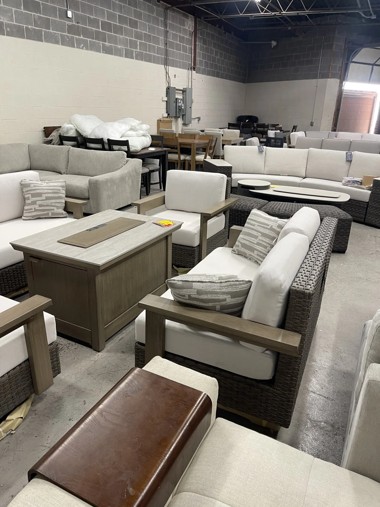 Agio Juniper 5-piece Outdoor Fire Seating Set - Image 3