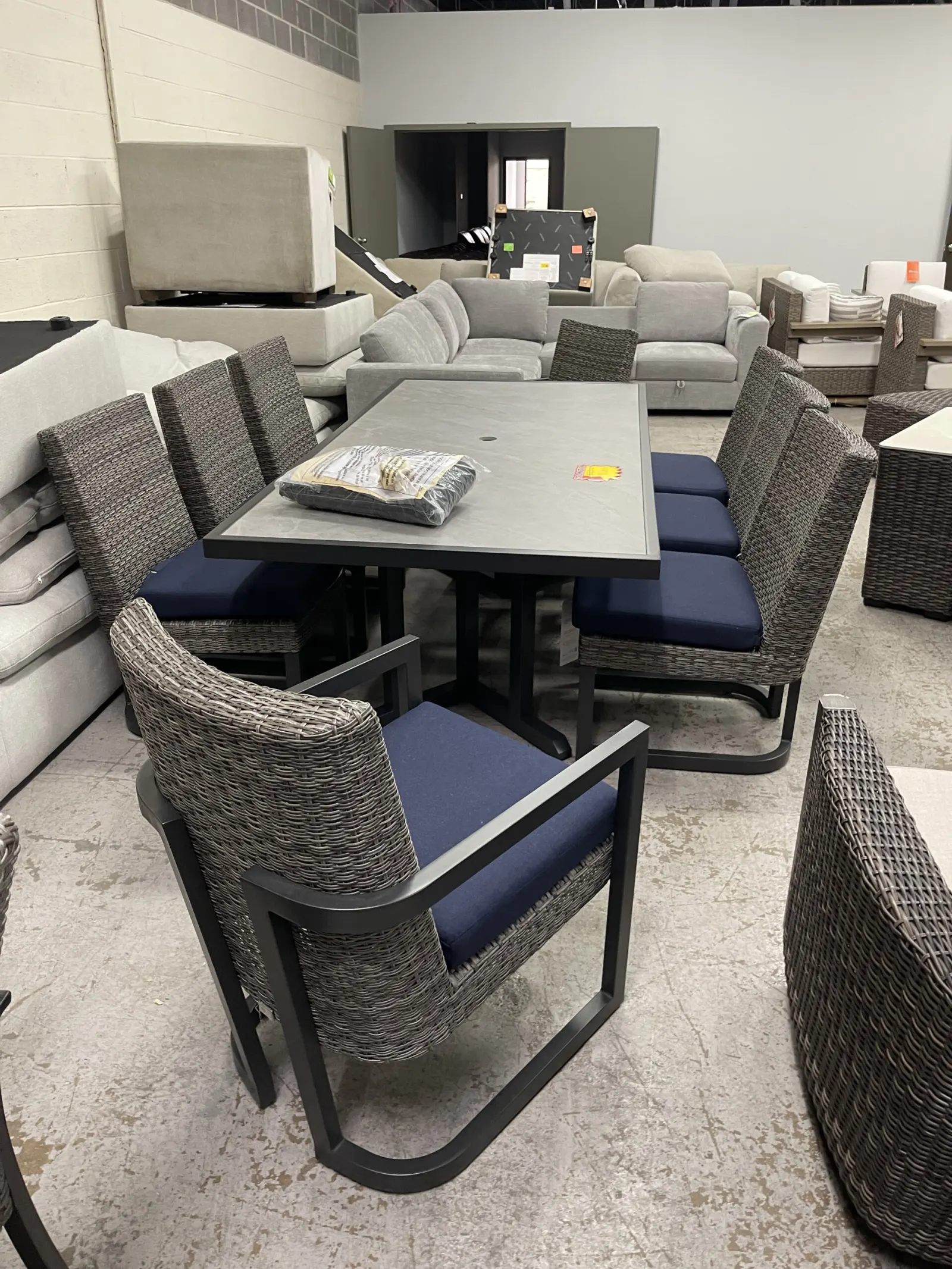 Agio Luna 9-piece Outdoor Patio Dining Set