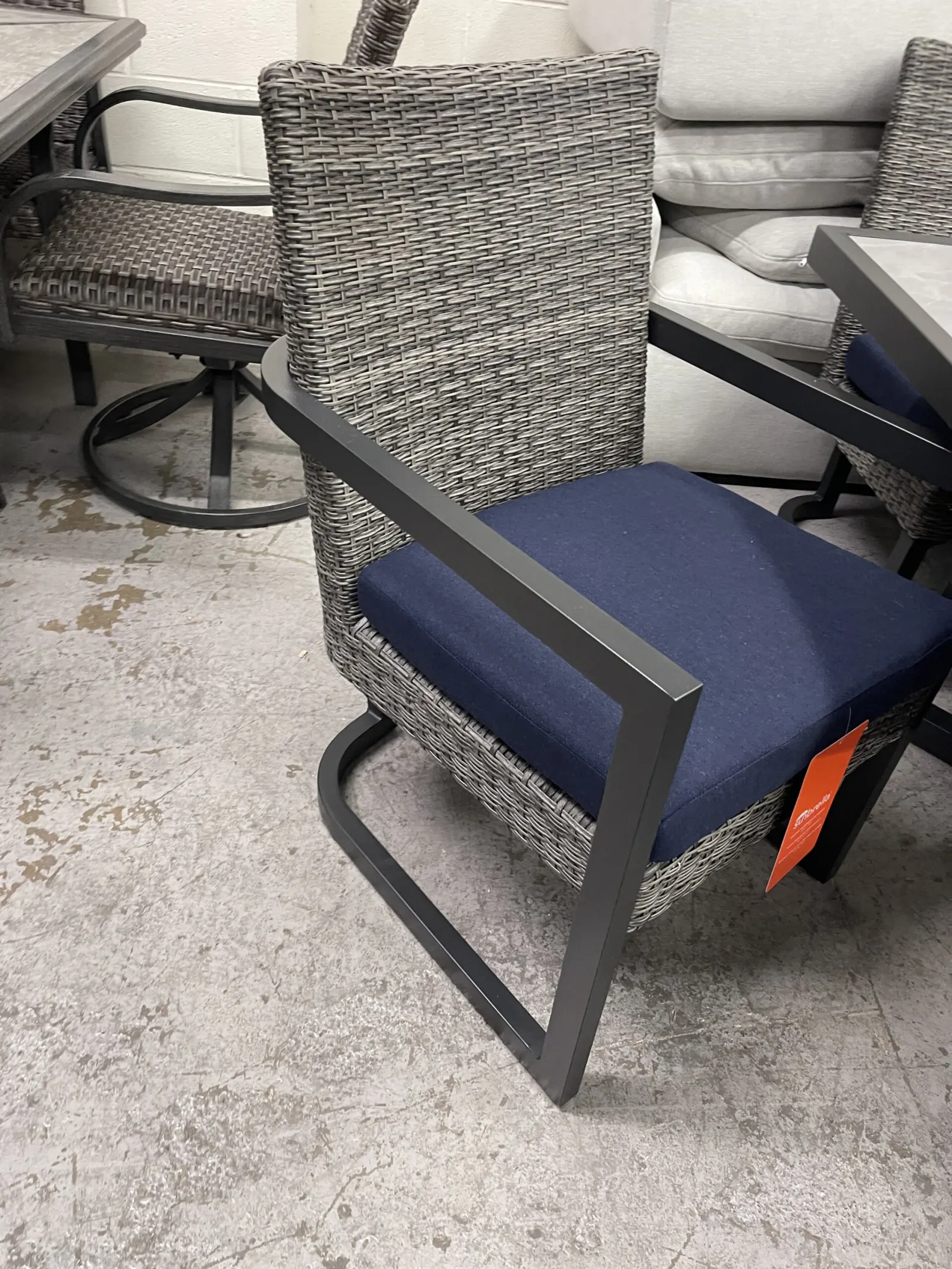 Agio Luna 9-piece Outdoor Patio Dining Set - Image 6