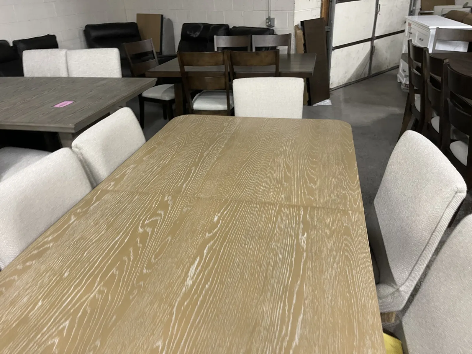 Anna Maria Dining Table And 8 Chairs - Image 7