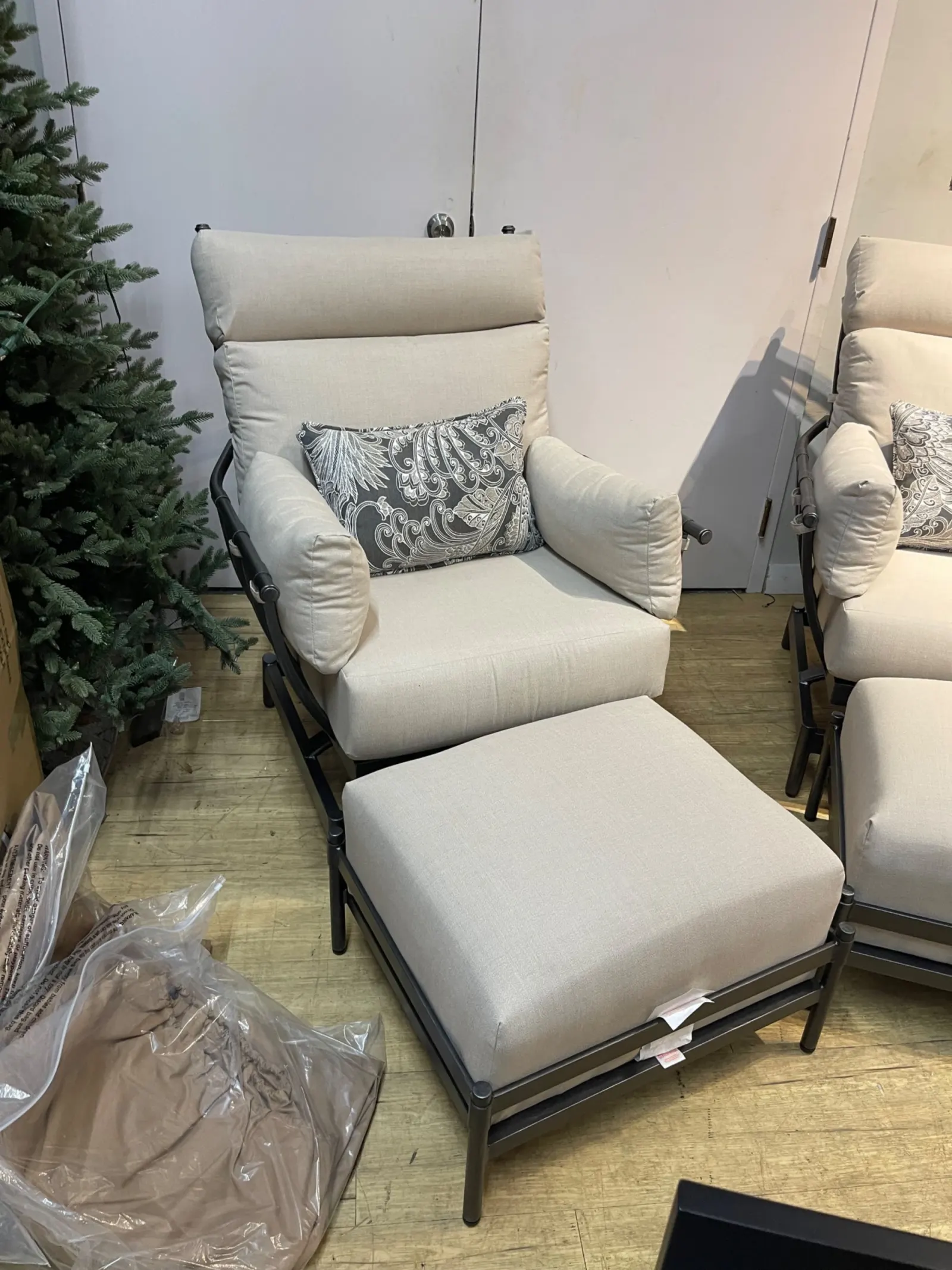 Bridgeton 2-piece Outdoor Patio Seating Set