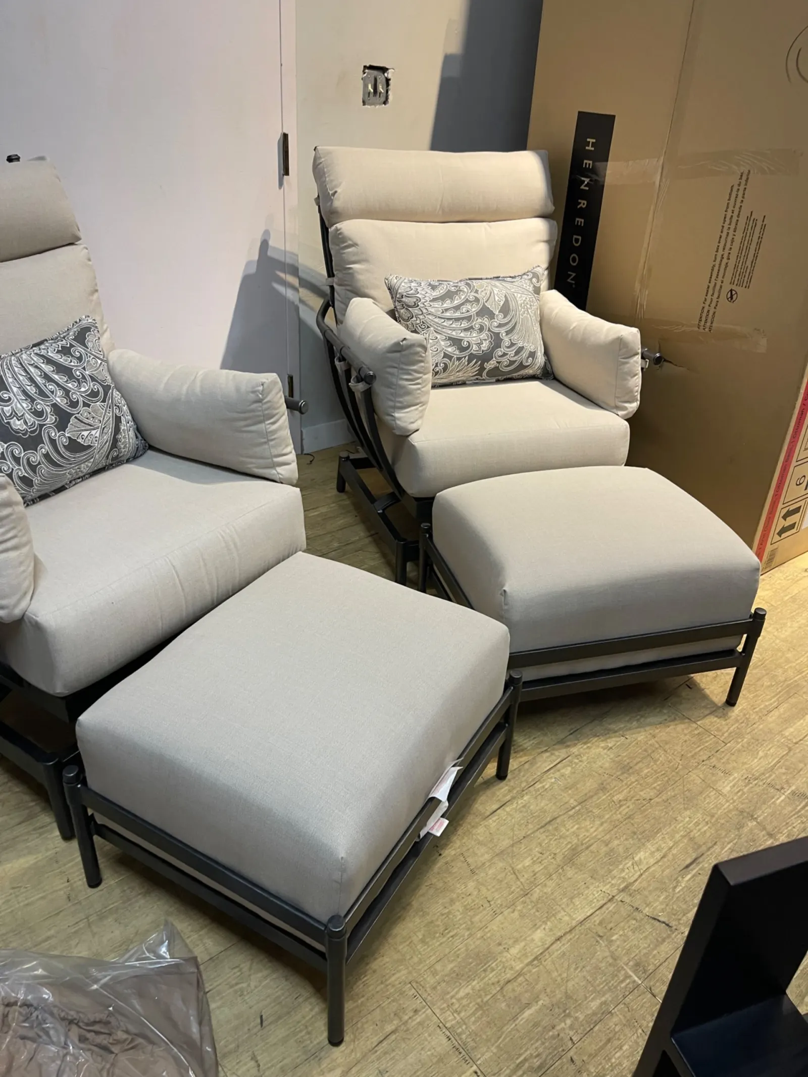 Bridgeton 2-piece Outdoor Patio Seating Set - Image 5