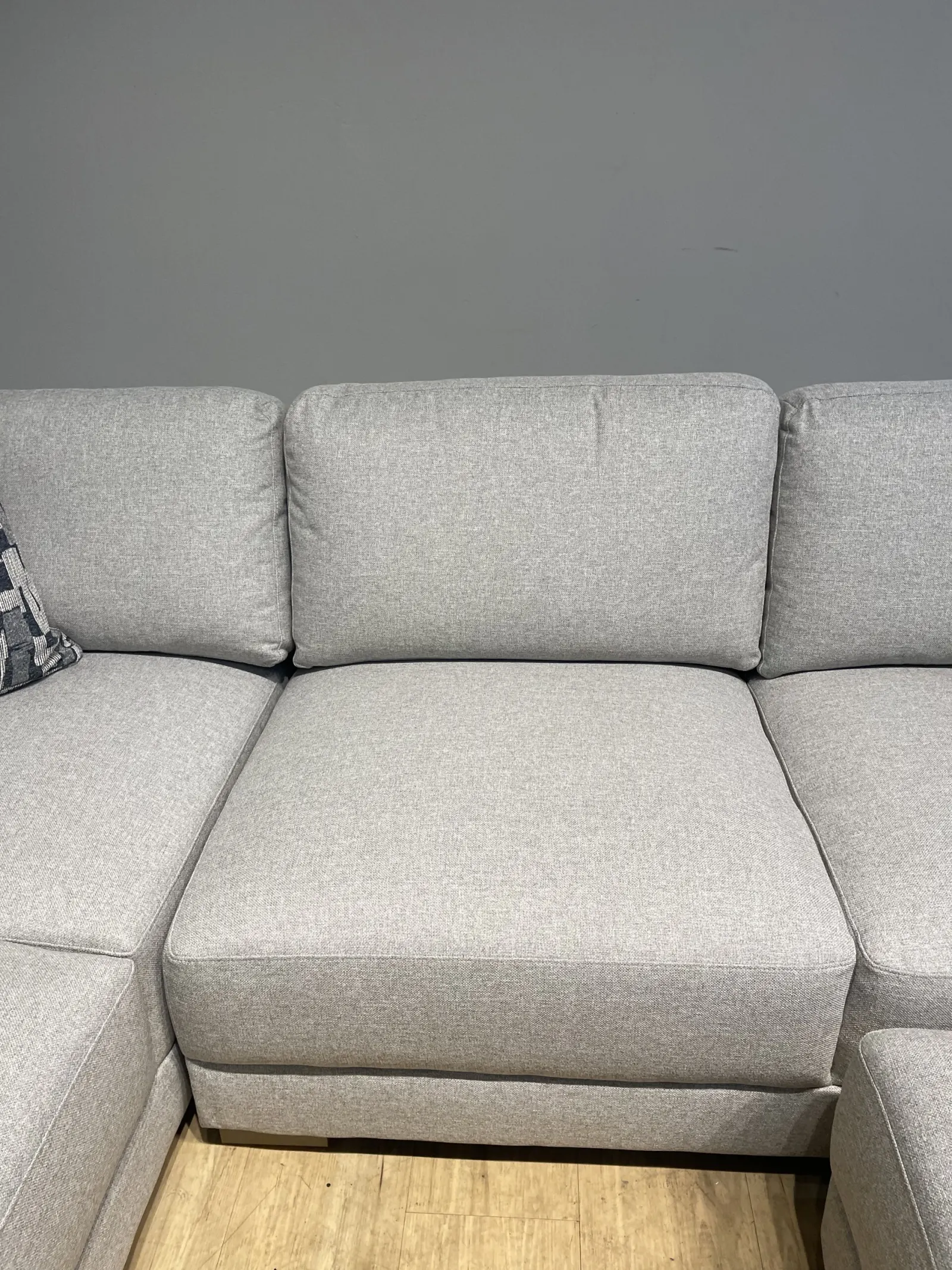 Drayden Fabric Sectional With Ottoman - Image 2