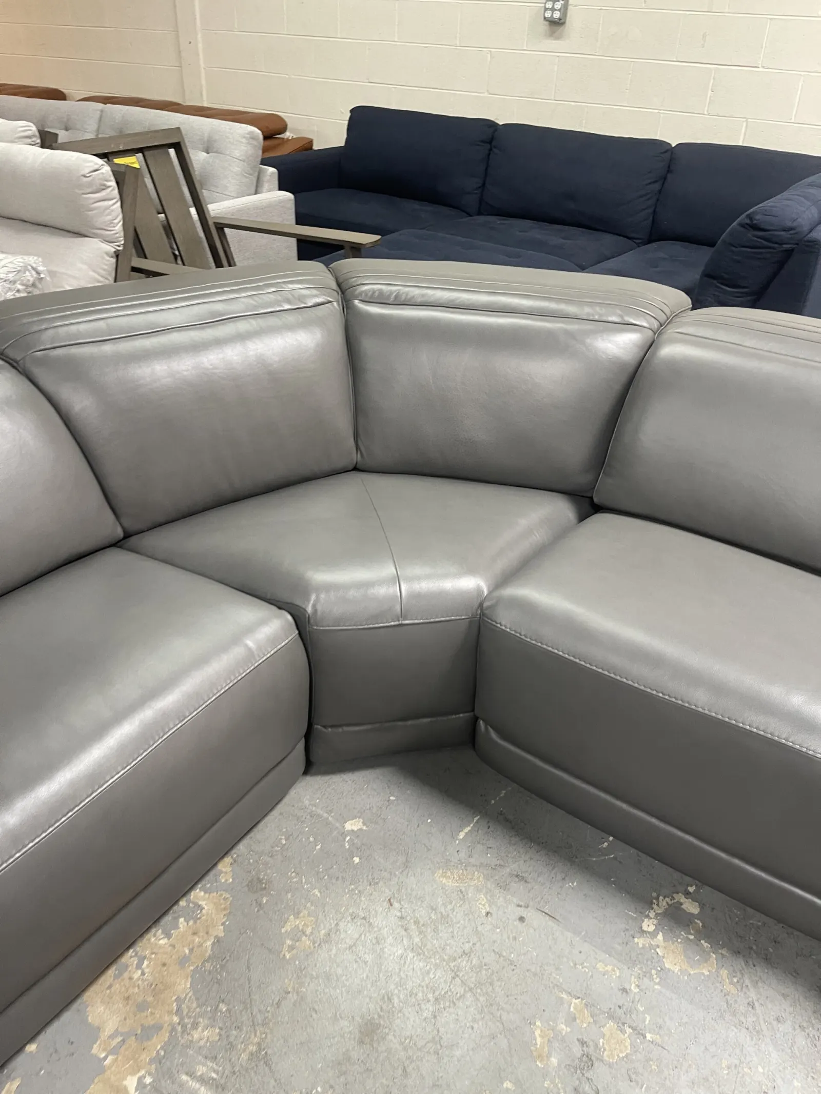 Karson Leather Power Reclining Sectional With Power Headrests - Image 5