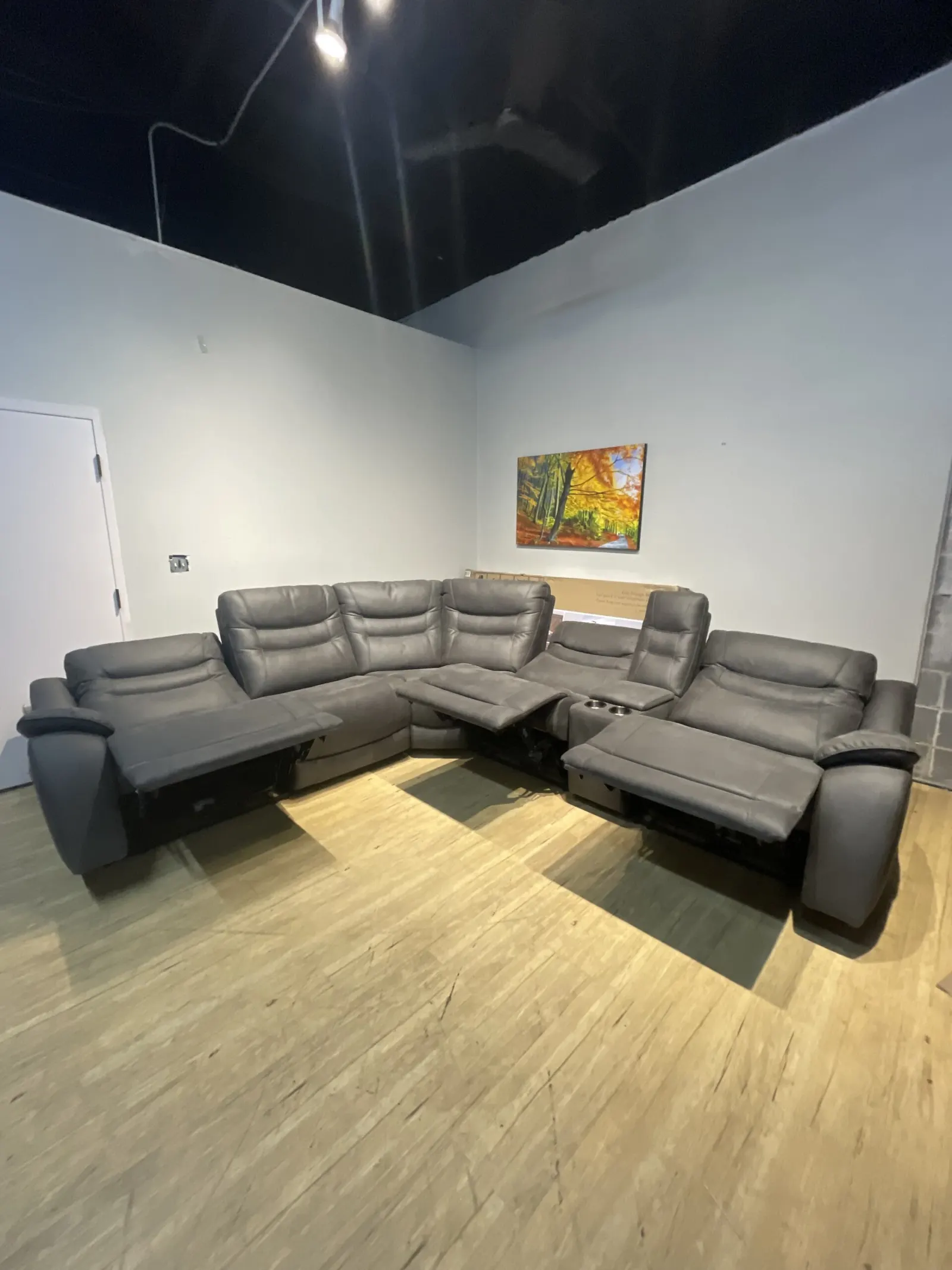 Kelsee Fabric Power Reclining Sectional With Power Headrests - Image 2