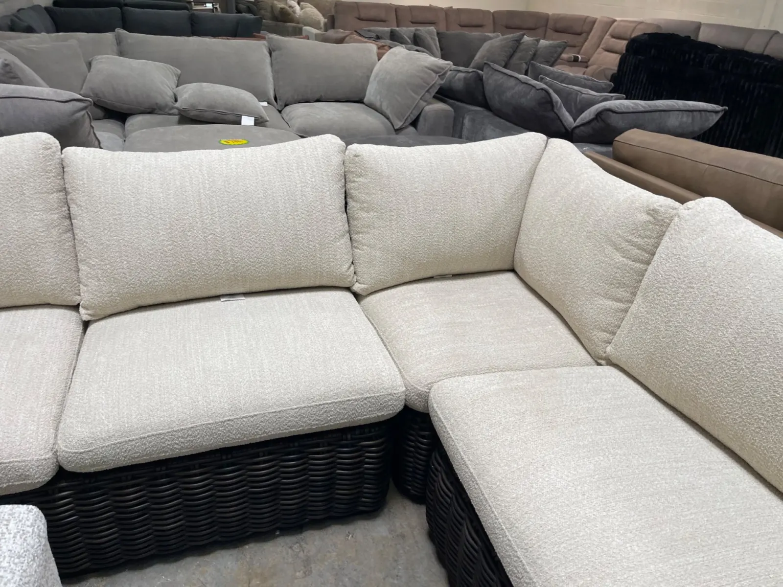 Kimora 3-Piece Outdoor Sectional - Image 3
