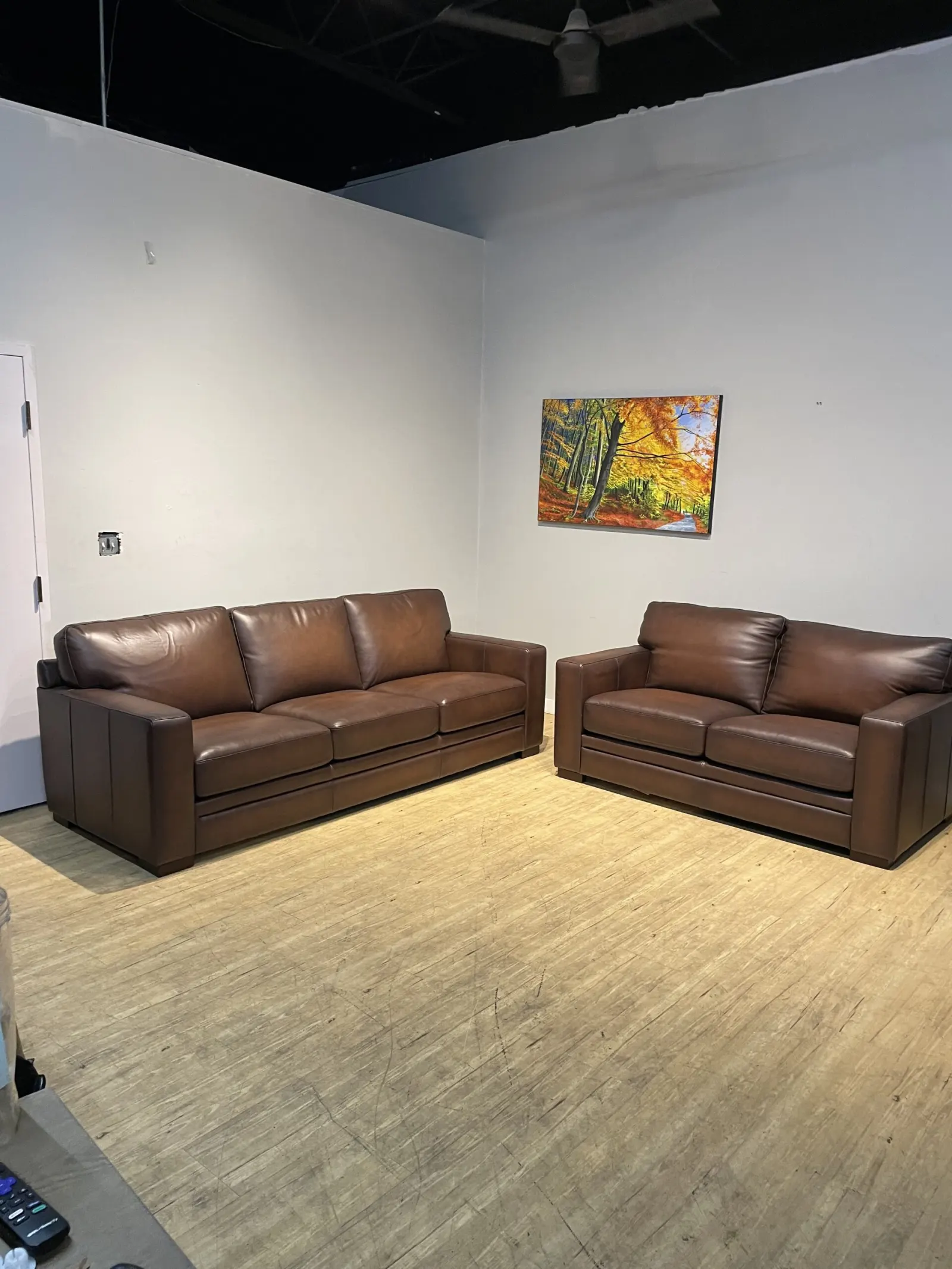 Luca 2 piece Top Grain Leather Set Sofa and Chair