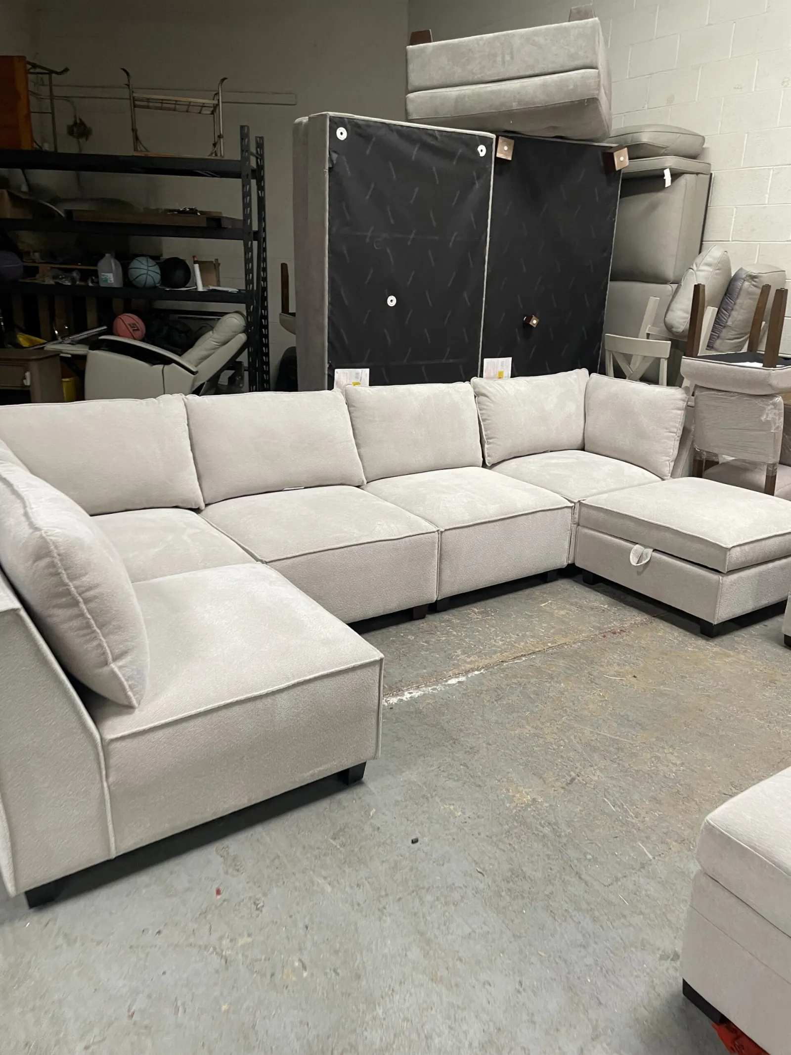 Marven 6 Piece Fabric Modular Sectional With Storage Ottoman - Image 2