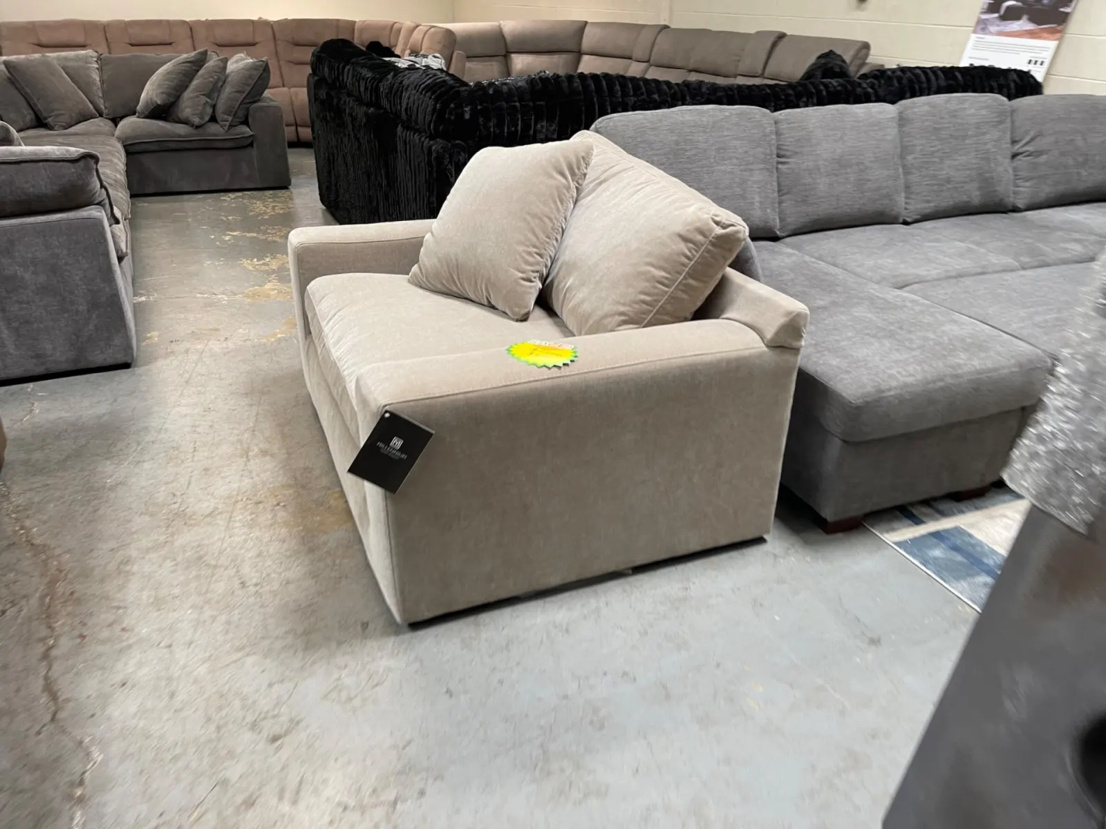 Maxton Heights Oversized Chair