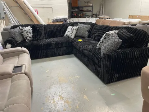 Midnight-Madness 3-Piece Sectional