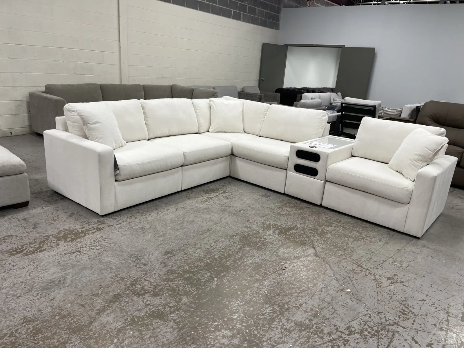 6-Piece, with audio console