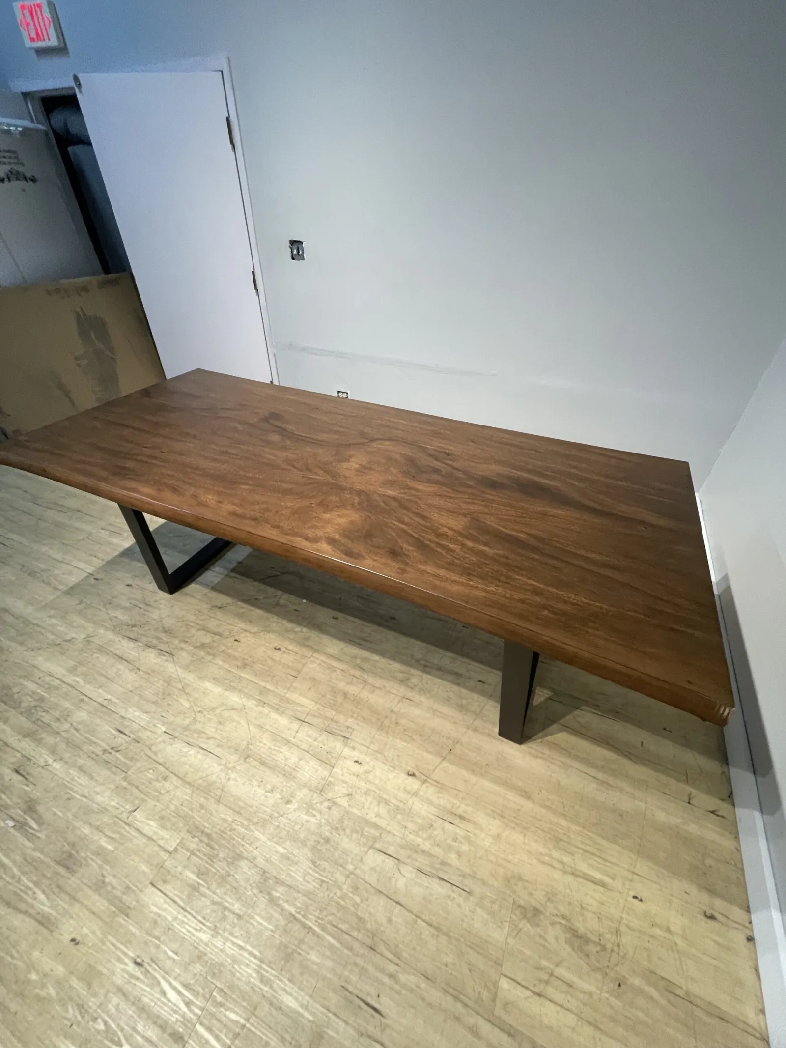 Pike And Main Corson 76 Live Edge Table - Image 3