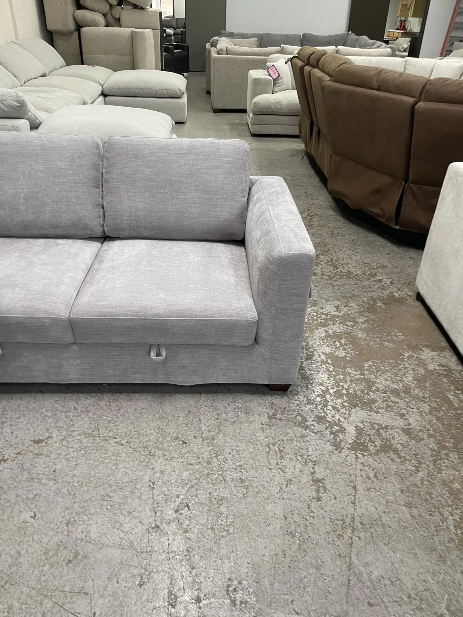 Thomasville Caler Convertible Sleeper Sectional With Storage - Image 6