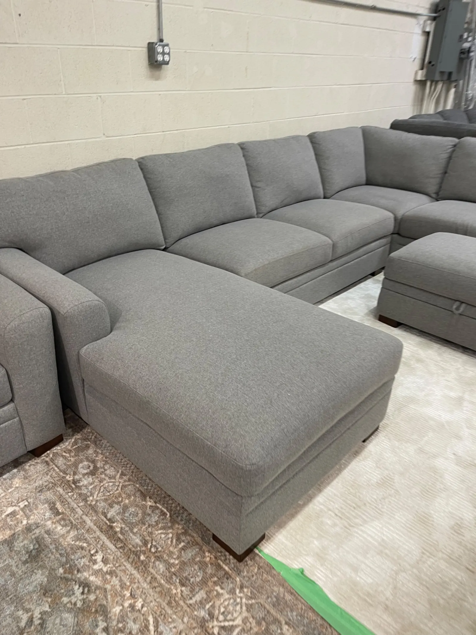 Thomasville Langdon Fabric Sectional with Chaise and Storage Ottoman - Photo 2