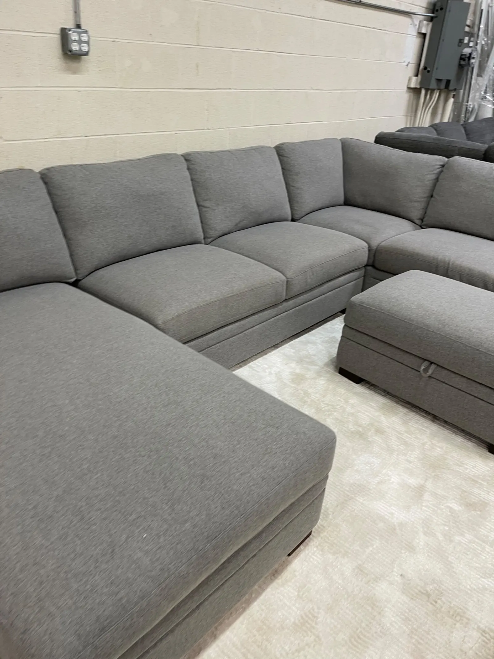 Thomasville Langdon Fabric Sectional with Chaise and Storage Ottoman - Photo 3