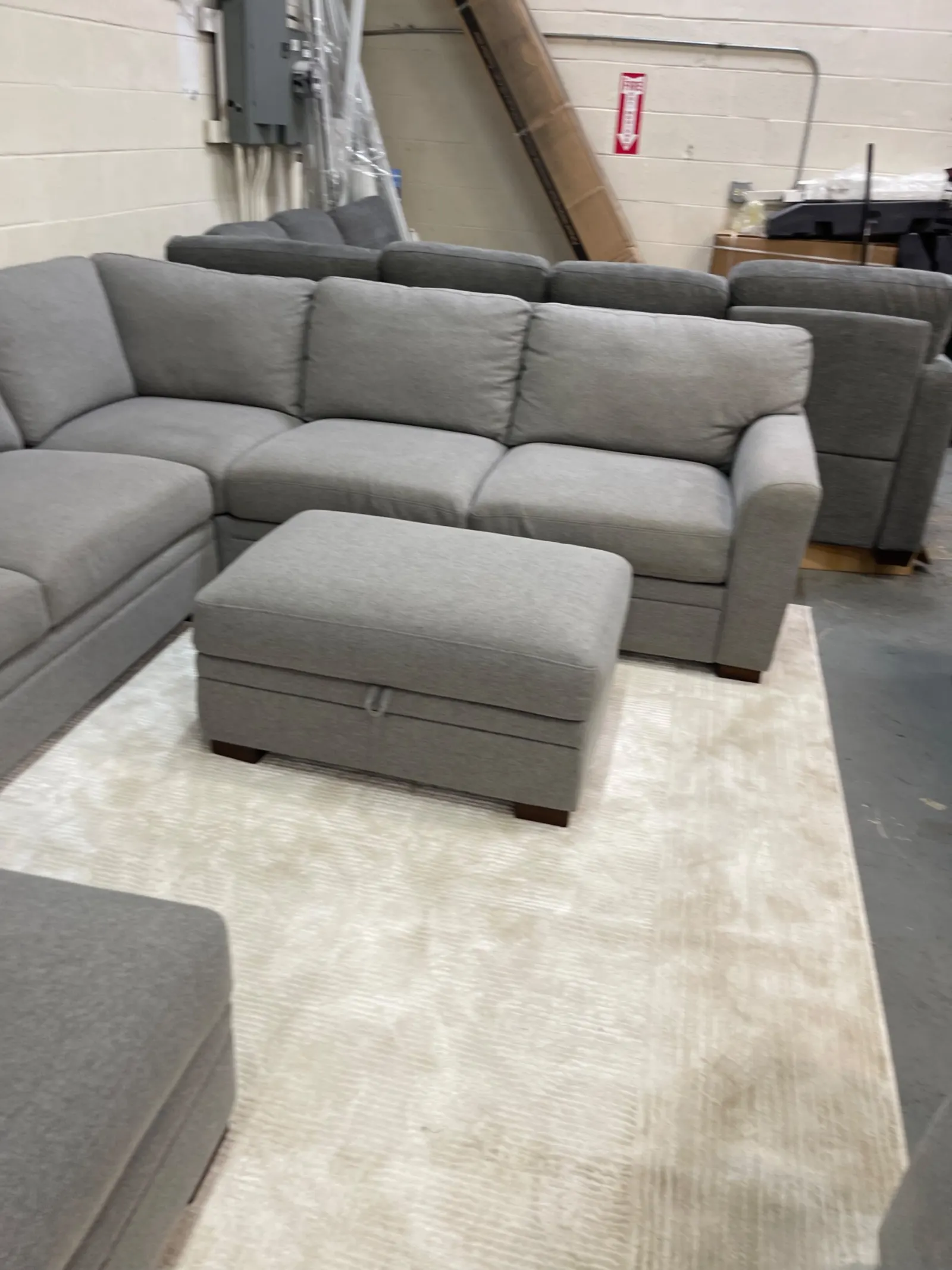 Thomasville Langdon Fabric Sectional with Chaise and Storage Ottoman - Photo 4