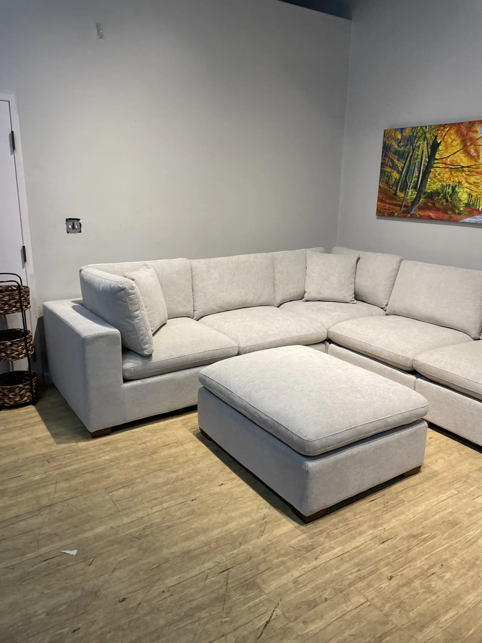 Thomasville Lowell 6 Piece Fabric Modular Sectional Gray - Image 3