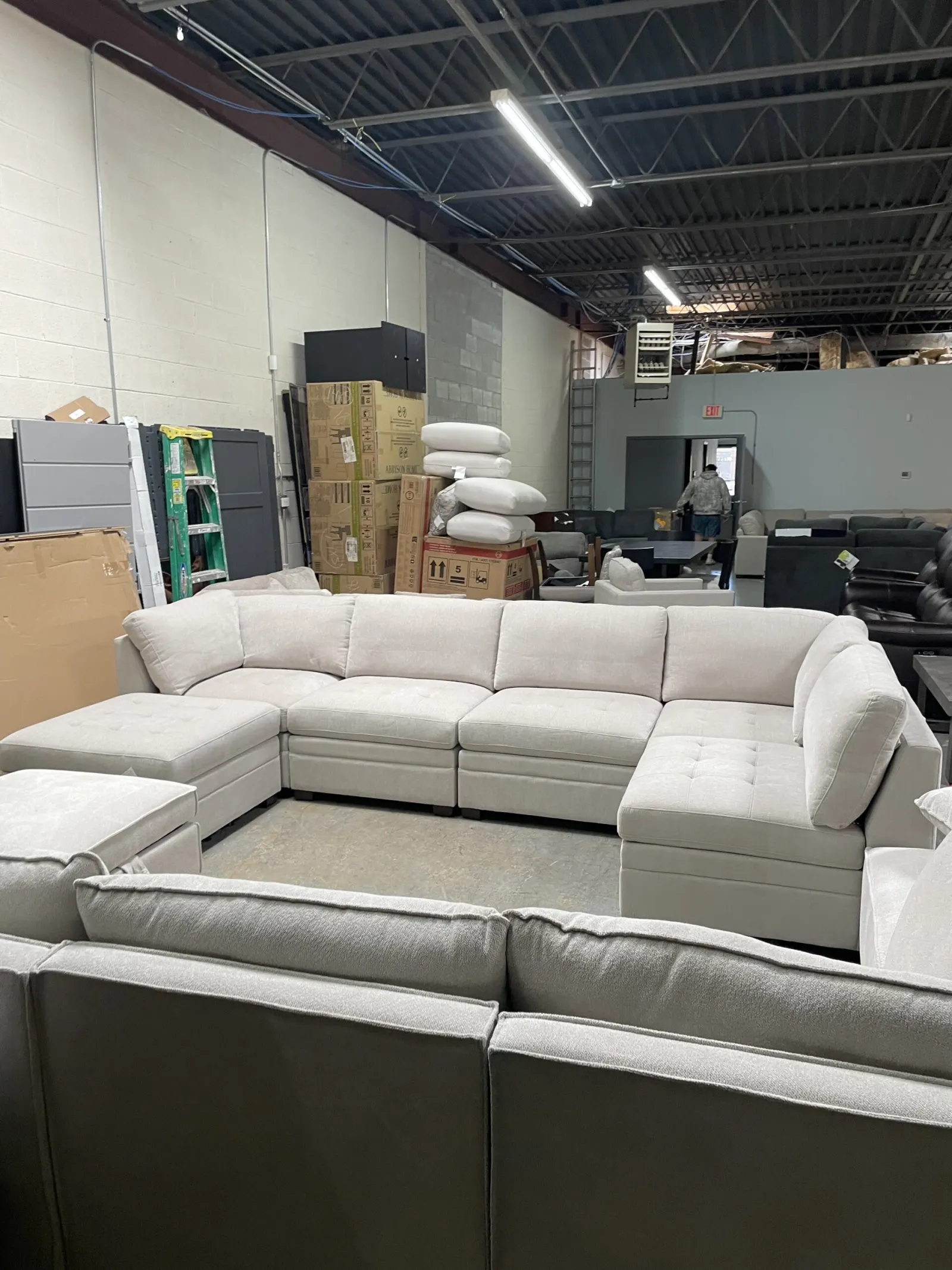 Thomasville Tisdale 6 Piece Fabric Modular Sectional With Storage Ottoman Beige - Image 1