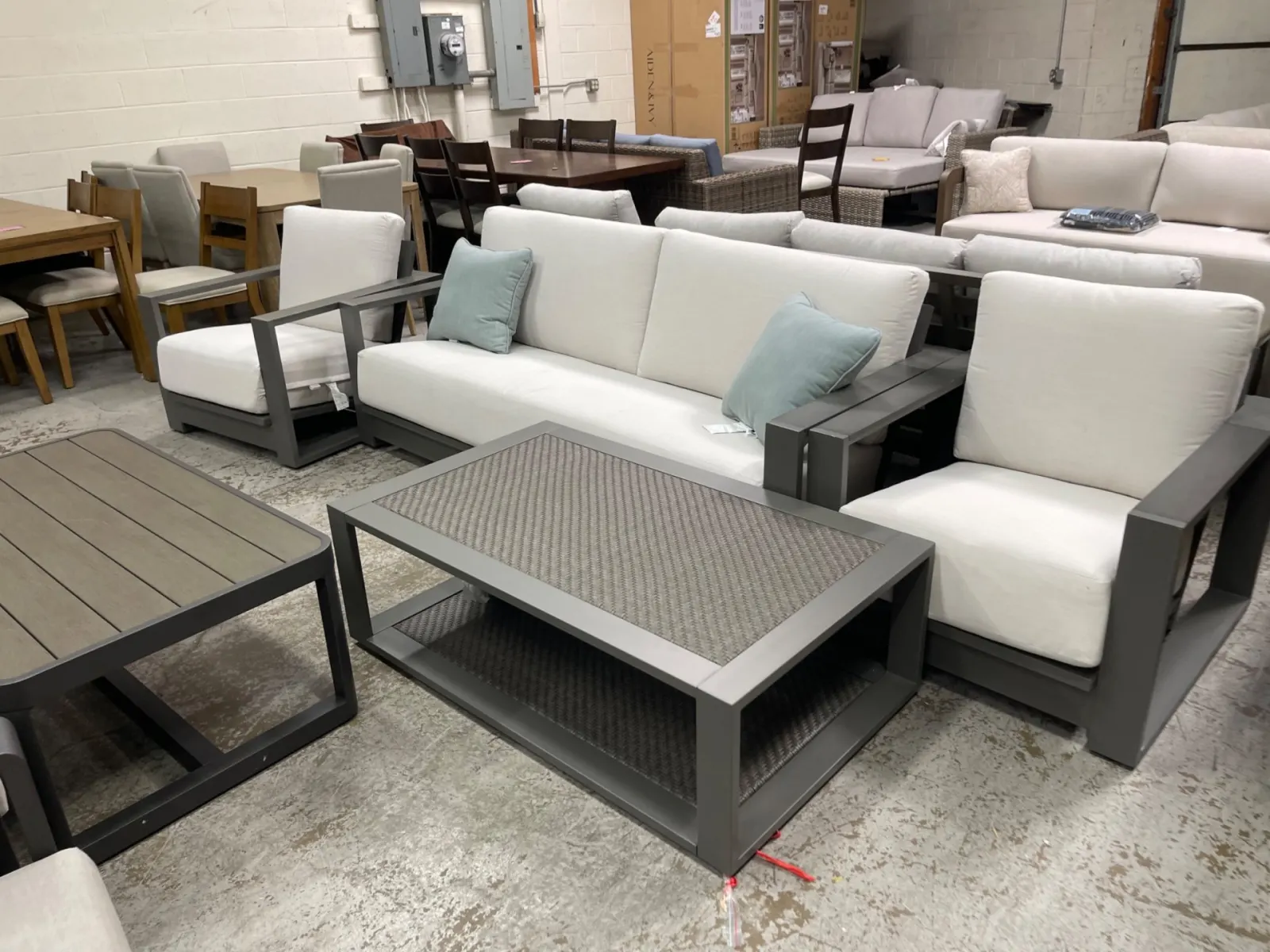 Veranda Classics Milan 4-piece Deep Outdoor Patio Seating Set